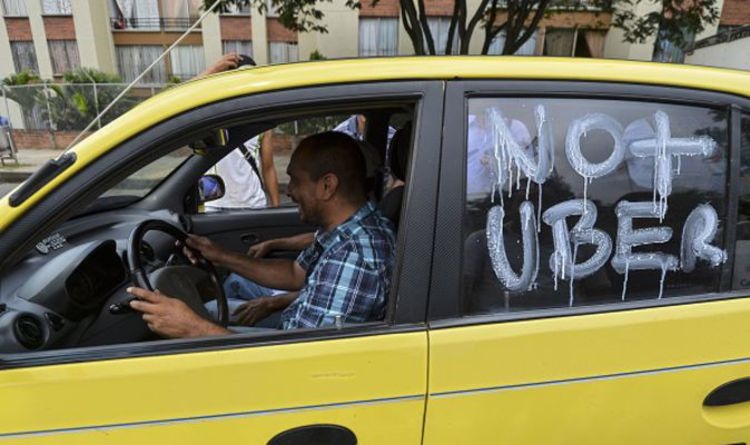 توقف فعالیت تاکسی آنلاین اوبر در یونان