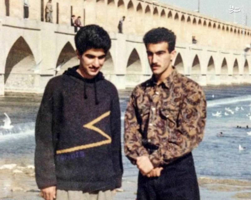 عکس | محسن تنابنده، ۲۳ سال پیش، کنار زاینده‌رود