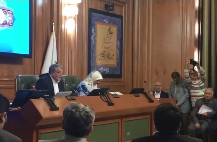 فیلم | نجفی در جلسه بررسی استعفایش در شورای شهر: عجب لشکرکشی شده!