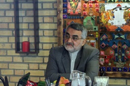 بروجردی: حرف‌های بی‌ضابطه احمدی‌نژاد به معنی اختلاف نیست/ افراد در حصر از ملت عذرخواهی کنند