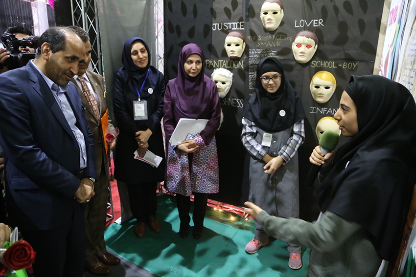 یک جشنواره متفاوت در مدرسه‌ای متفاوت/ دانش‌آموزان مدرسه بین‌المللی تهران چگونه مهارت‌های زندگی می‌آموزند؟
