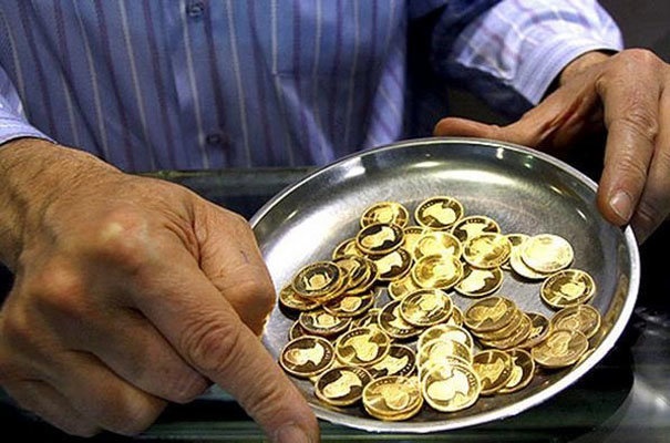 افزایش قیمت طلا در بازارهای جهانی/ در بازار ایران فقط سکه تمام گران شد