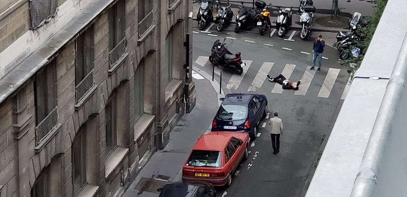 فیلم و عکس | تصاویر منتشرشده از حمله مسلحانه در پاریس