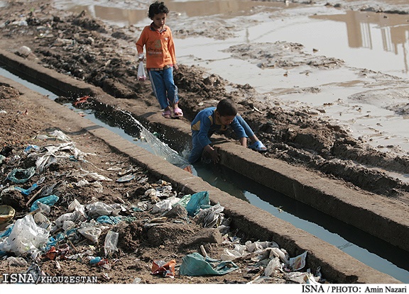 ضرورت لایروبی جوی‌های روباز برای پیشگیری از بروز بیماری‌های روده‌ای در خوزستان