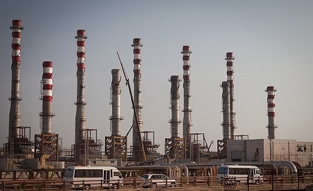نفت و گاز فارس هر سال ۸ میلیارد دلار درآمد روانه خزانه دولت می‌کند
