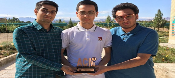 درخشش دانشجویان دانشگاه سمنان در مسابقات برنامه‌نویسی