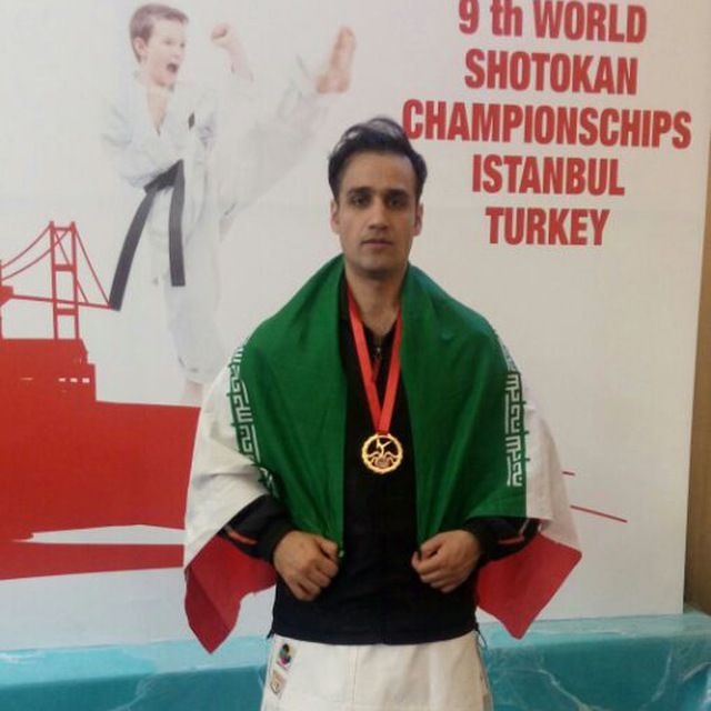 محسن برجعلی‌زاده، قهرمان کاراته: بی‌انگیزه بودن ورزشکار  و عدم حمایت مالی از مشکلات کاراته 