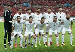 تصویری از دیدار ملی‌پوشان فوتبال با حسن روحانی
