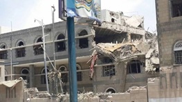 تصاویر | اخبار تکمیلی از حمله جنگنده سعودی به دفتر ریاست جمهوری یمن