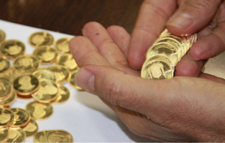 متقاضیان خرید سکه بخوانند/ بانک مرکزی: همه سکه‌های پیش‌فروش شده را تحویل می‌دهیم