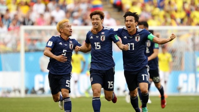 ژاپن مقابل کلمبیا ۱۰ نفره، دومین برد آسیایی‌ها را ثبت کرد