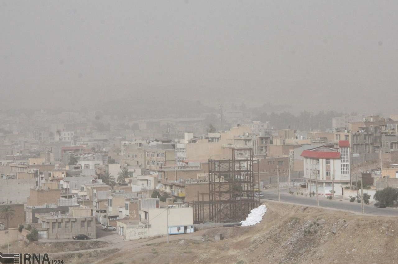 عکس | هجوم گرد و غبار به قصرشیرین