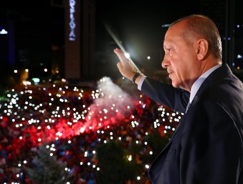 کاکایی: اردوغان از وضعیت امنیتی، بهرهٔ انتخاباتی برد