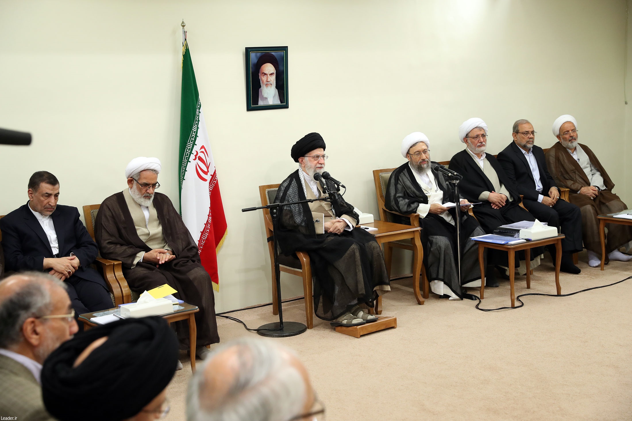 تصاویر | دیدار رئیس و مسئولان قوه قضائیه با رهبر معظم انقلاب اسلامی