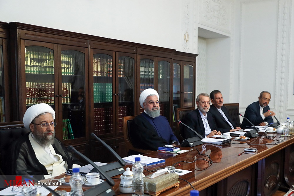 تصاویر | نشست اقتصادی سران سه قوه به میزبانی روحانی