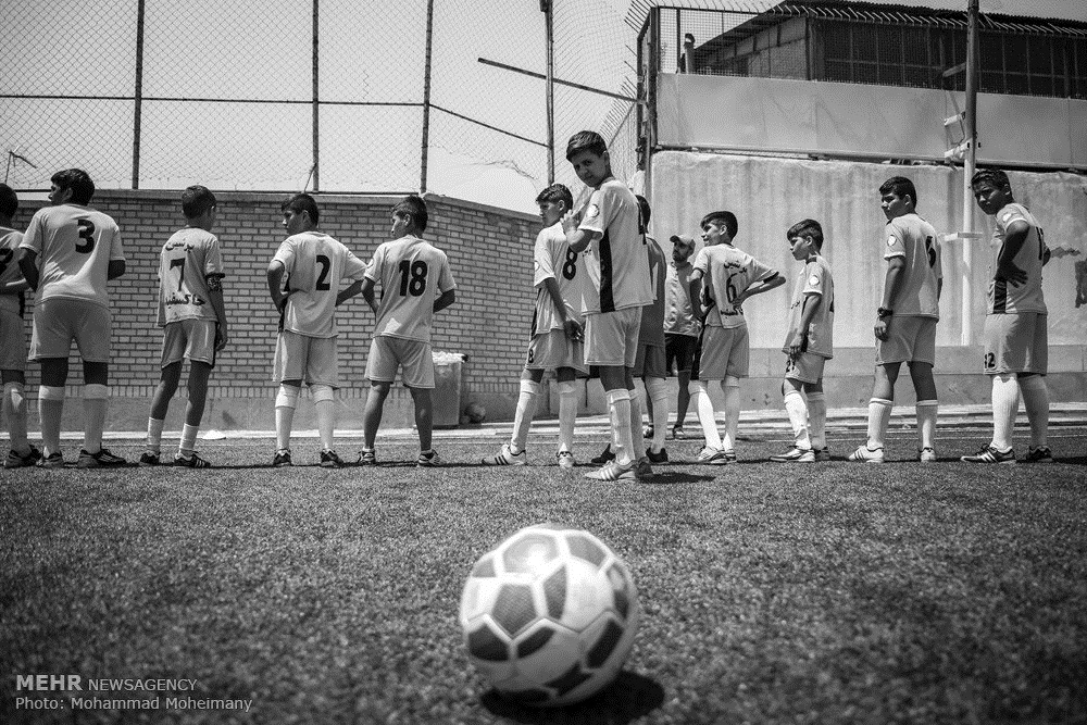 تصاویر | مدرسه فوتبال کودکان کار