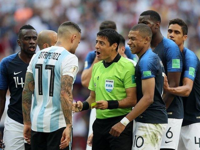 روایت علیرضا فغانی از قضاوت بازی بزرگ آرژانتین - فرانسه