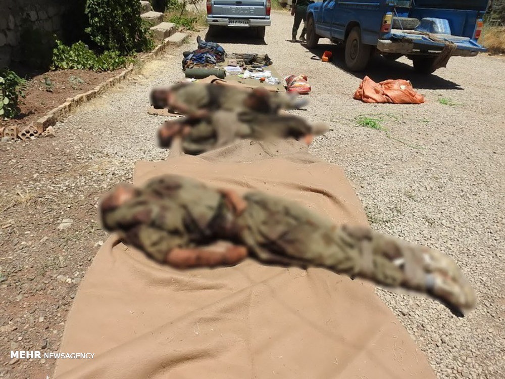 تصاویر | اجساد تروریست‌های معدوم در درگیری با سپاه