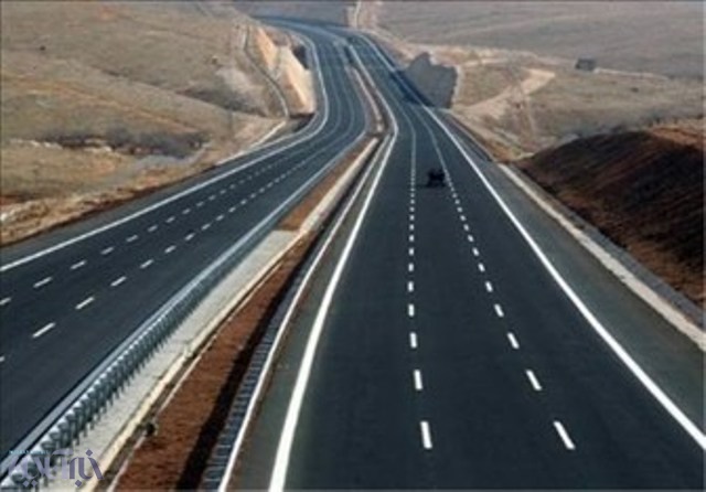 احداث ۲ پروژه ریلی در لرستان/ ساخت ۷۸۰۰ کیلومتر بزرگراه در سطح کشور 