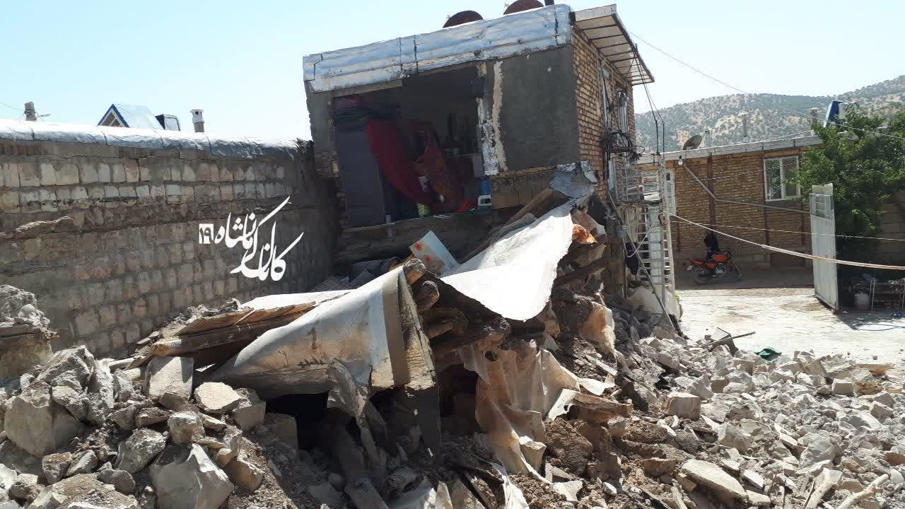 خسارت وارده شده از زلزله 5.9 ریشتری در روستای تپان ثلاث باباجانی 