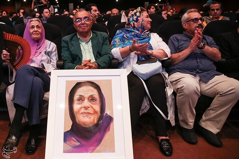 تصاویر | بزرگداشت بانوی ۹۱ساله سینمای ایران با حضور هنرمندان