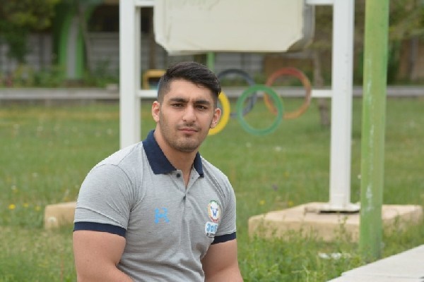 وزنه‌بردار دسته ۱۰۵ کیلوگرم ایران از مسابقات قهرمانی جهان می‌گوید