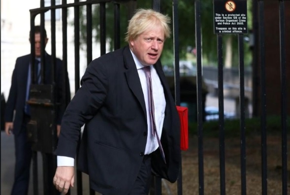 وزیر امور خارجه بریتانیا استعفا کرد