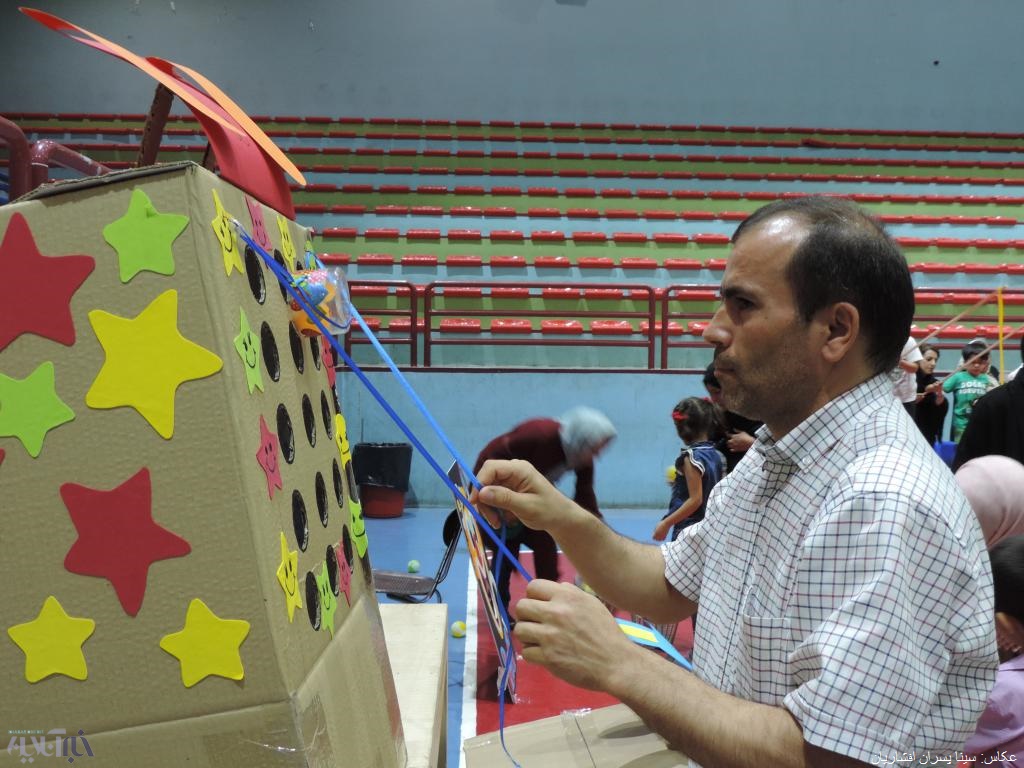 تصاویر | اولین فستیوال بازی‌های پدر، مادر و کودک در آذربایجان‌غربی