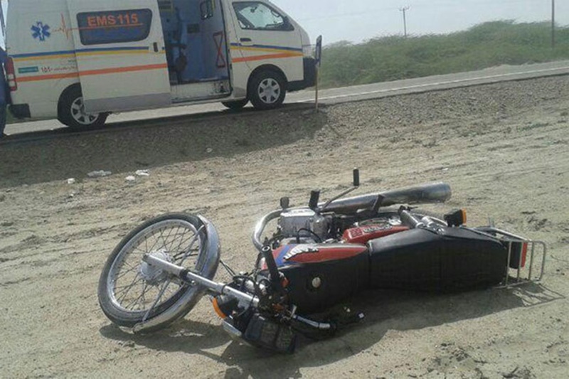 برخورد سواری لندمارک با موتورسیکلت ۲ کشته و یک مجروح بر جای گذاشت 