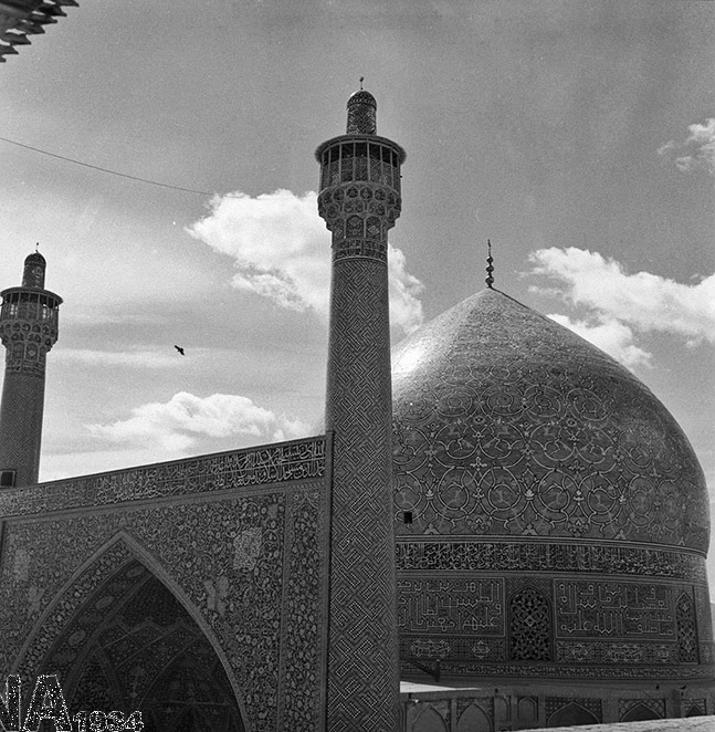 مسجد امام (‌شاه)‌ در اصفهان