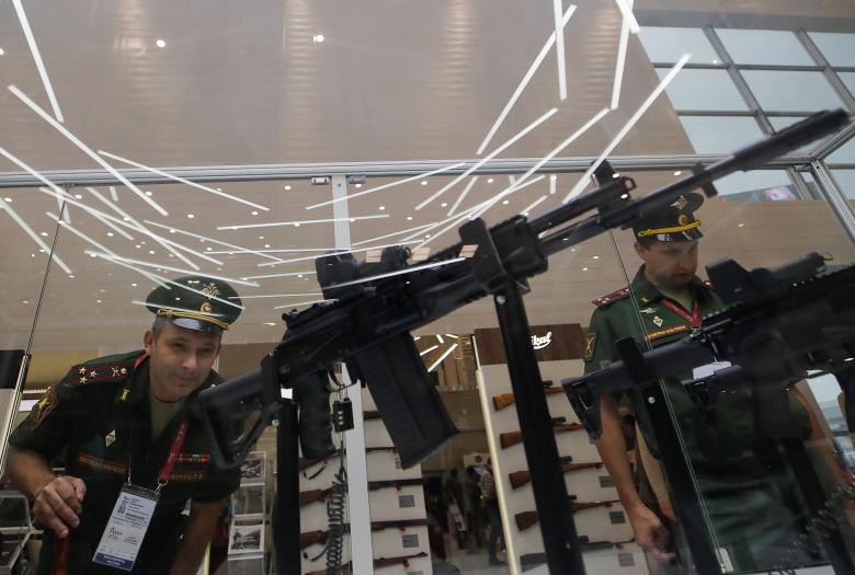 تصاویر | پیشرفته‌ترین تجهیزات نظامی دنیا در نمایشگاه مسکو