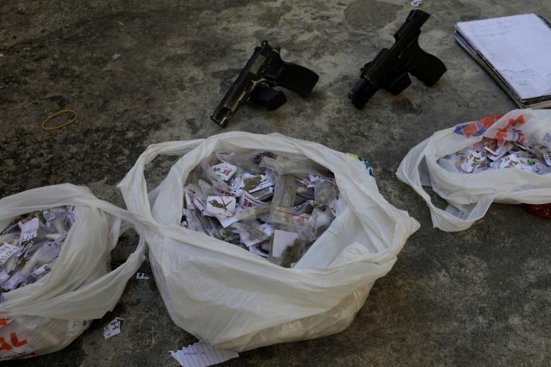 تصاویر | مبارزه با باندهای مواد مخدر در ریودوژانیرو