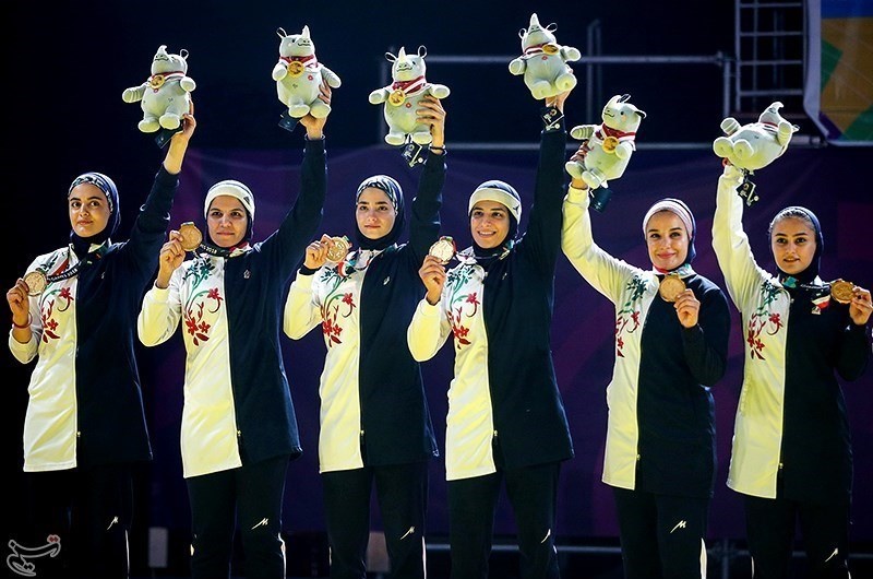 تصاویر | شادمانی زنان و مردان کبدی ایران روی سکوی قهرمانی