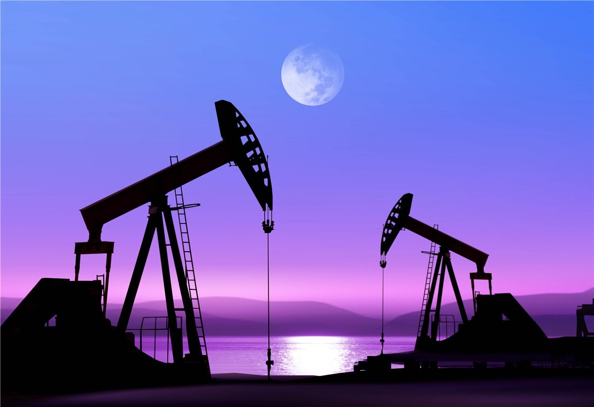صعودی شدن نرخ نفت در اولین روز تحریم ایران