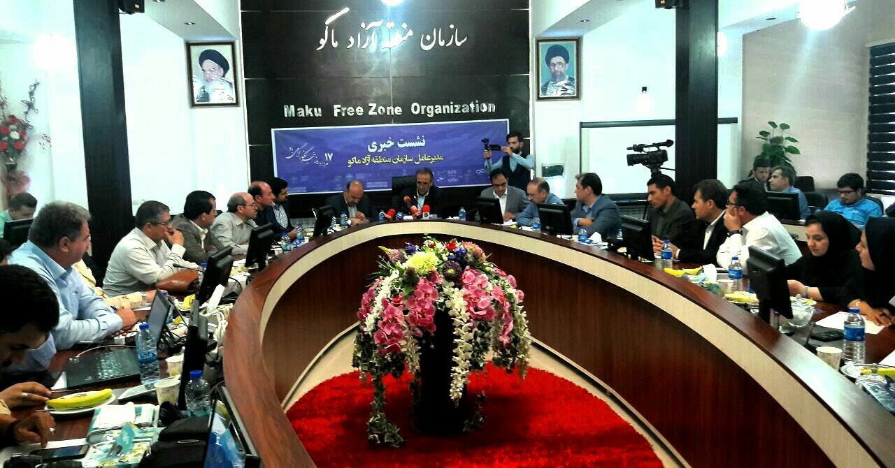 مبارزه با فنس‌کشی مرز ایران و آذربایجان از مهم ترین برنامه های منطقه آزاد ماکو است