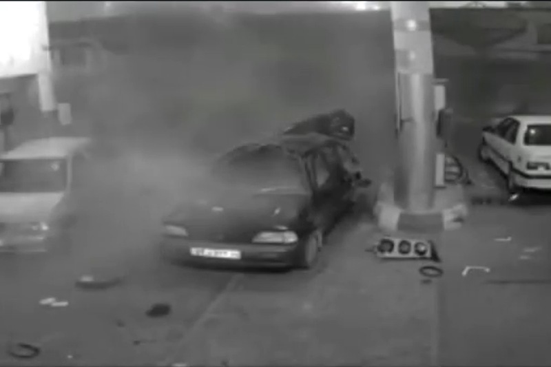 فیلم | لحظه انفجار مهیب پراید در پمپ گاز