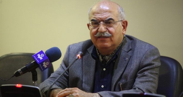 بهمن کشاورز: قانون منع به‌کارگیری بازنشستگان قابلیت گسترش به شهرداران را ندارد