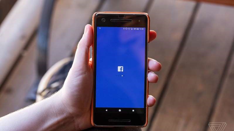 این روزها چرا کاربران، فیس‌بوک را از موبایل خود پاک می‌کنند؟