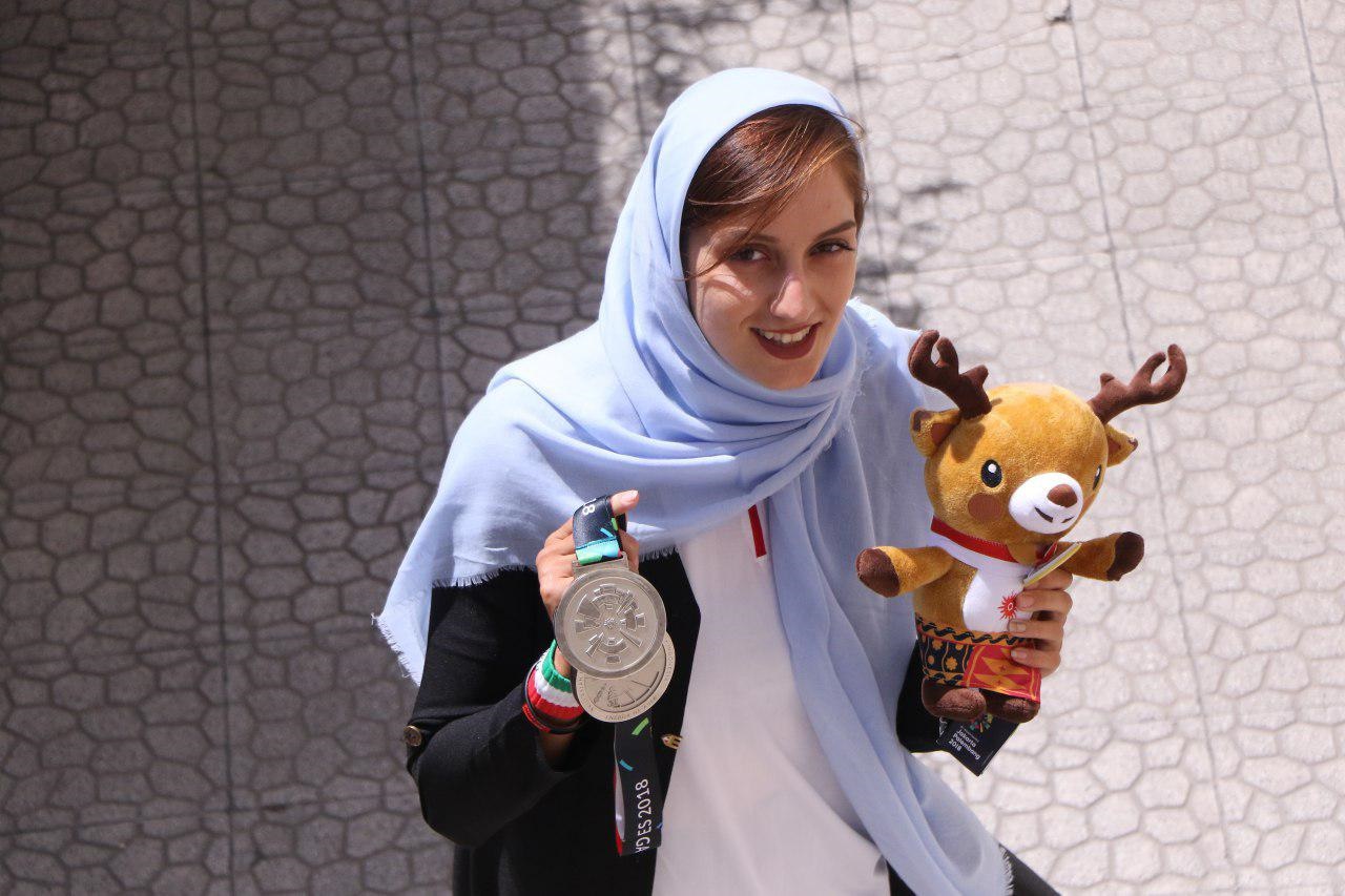 با دختران مدال‌آور قایقرانی ایران در بازی‌های آسیایی: ۲ مدال گرفتیم ولی یک پاداش دادند